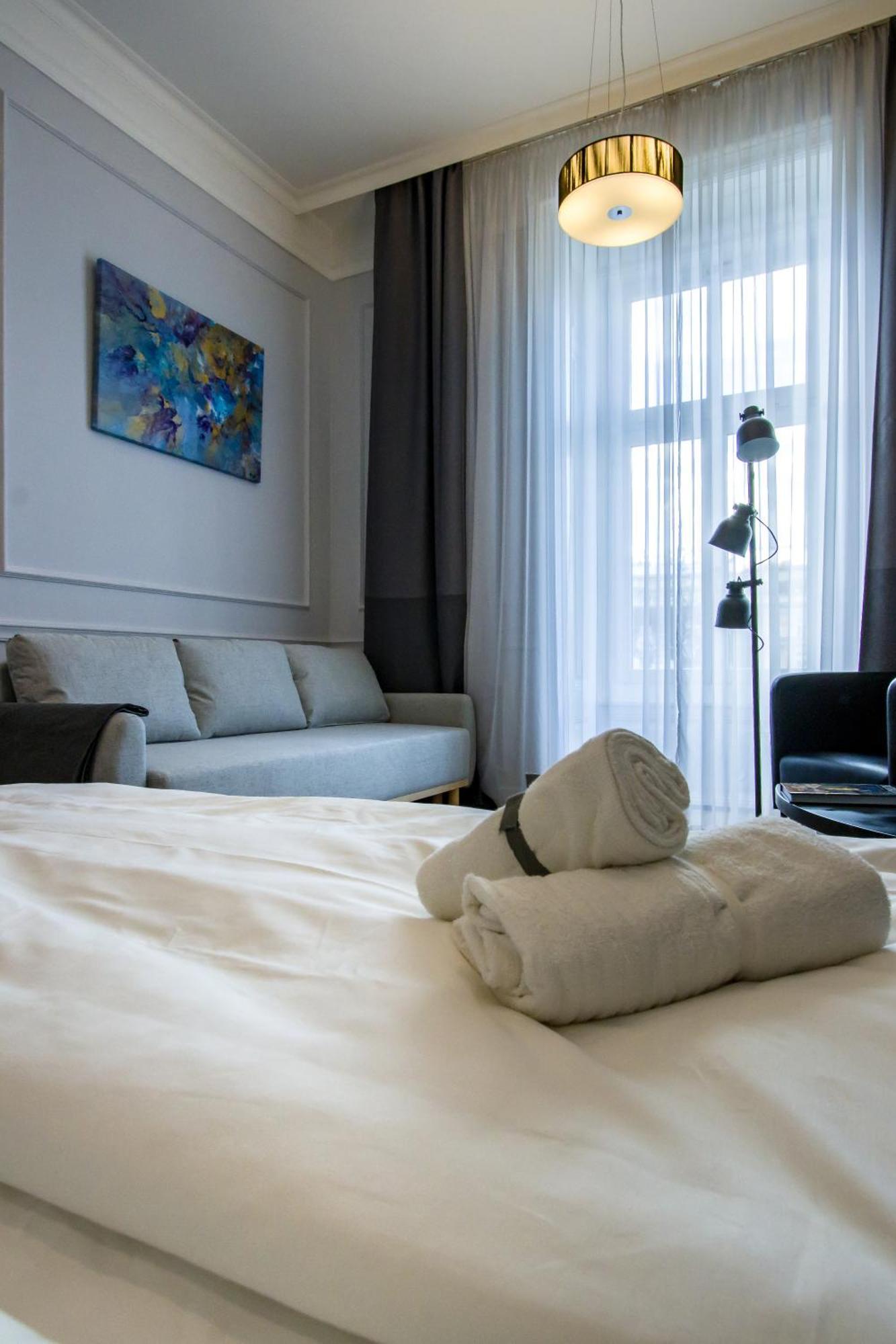 Wilson'S Oktogon Square Suite Apartment Budapest Exterior foto