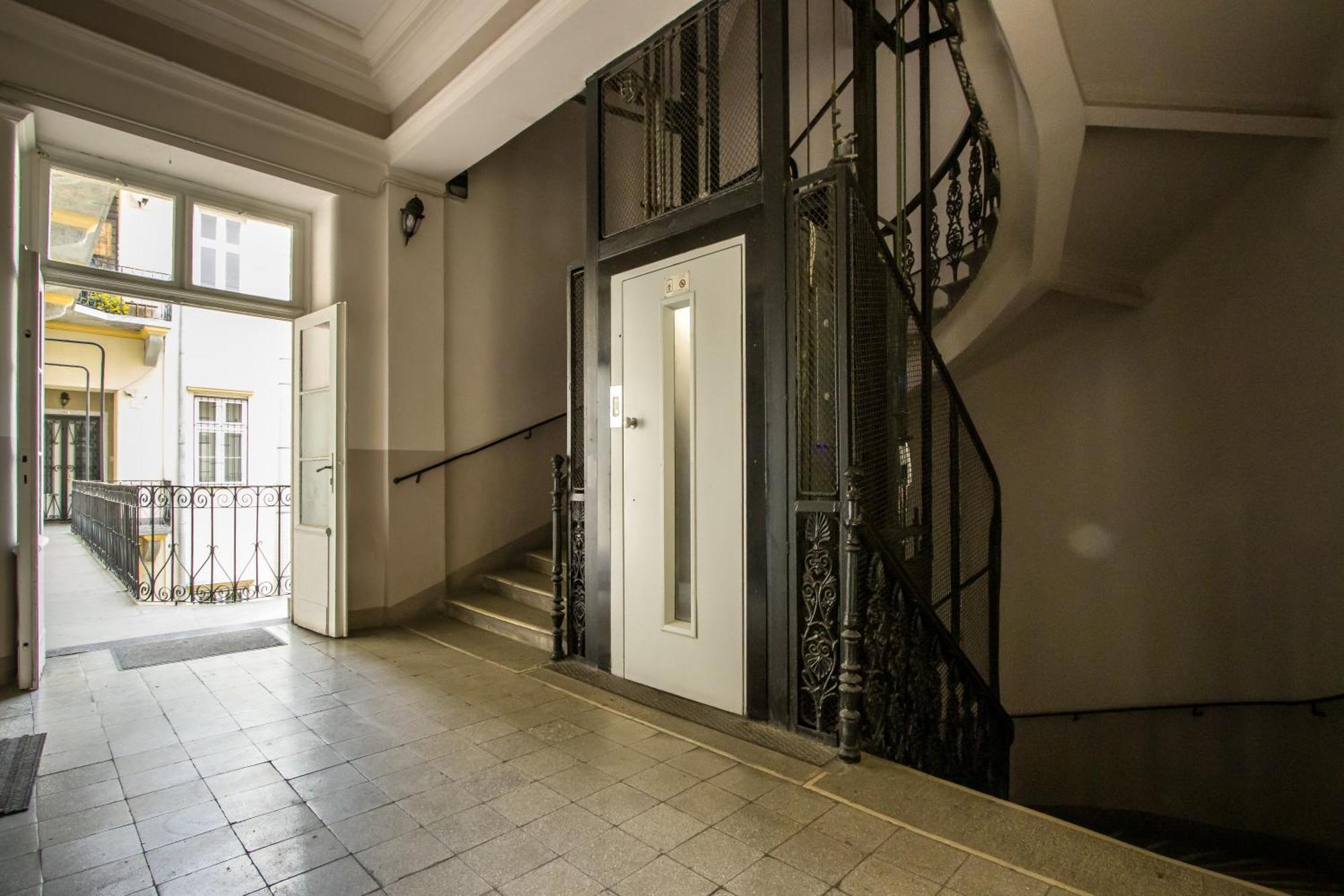 Wilson'S Oktogon Square Suite Apartment Budapest Exterior foto