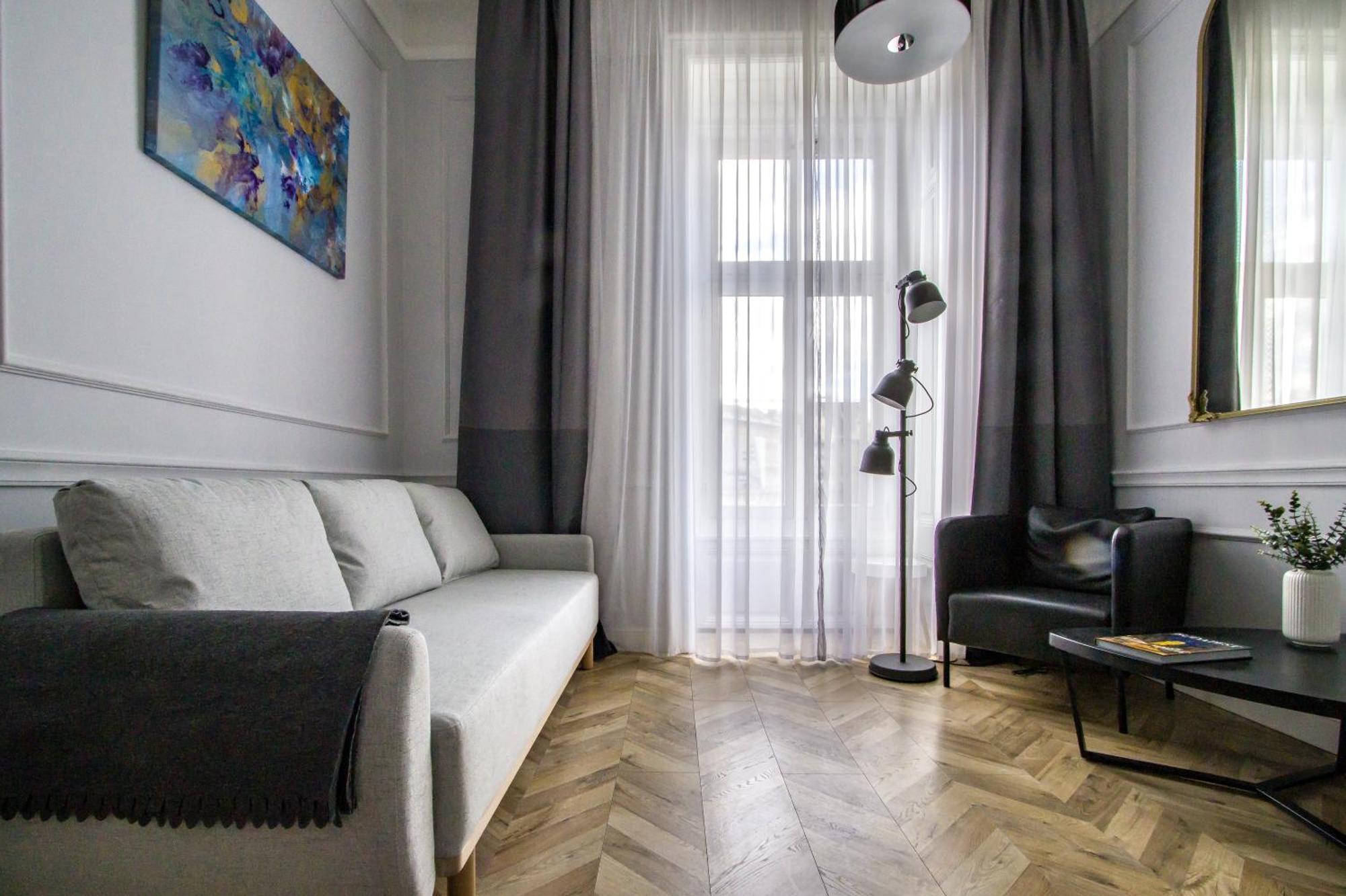 Wilson'S Oktogon Square Suite Apartment Budapest Exterior foto